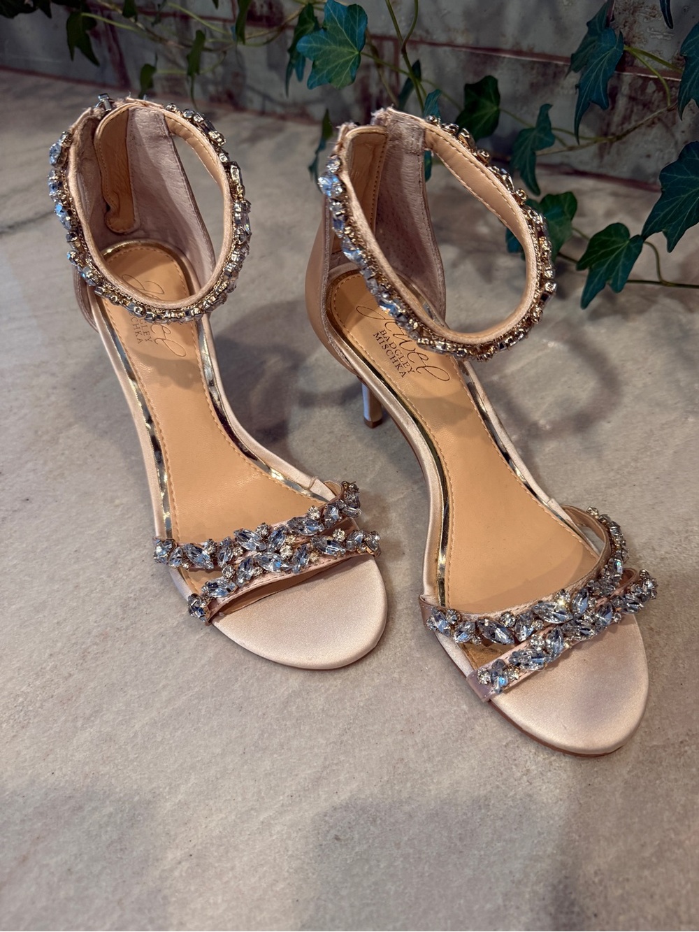 Jewel Badgley Mischka Crystal Embellished Satin Kitten Heels - Size 5
